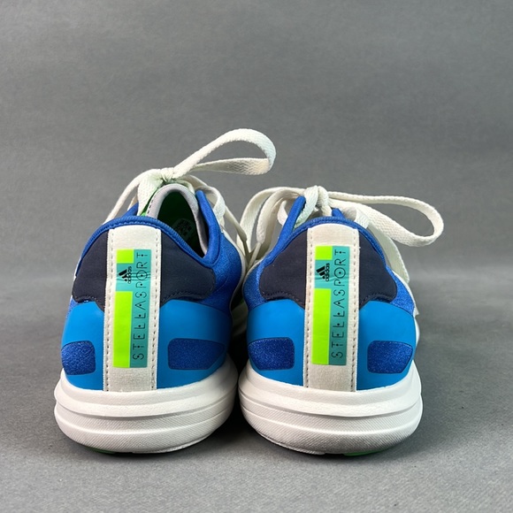 Stella McCartney adidas sneaker. Slightly worn. Size 8. - Picture 4 of 12